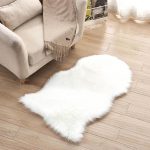 Irregular Soft Faux Sheepskin Rug White Fluffy Blanket (1)