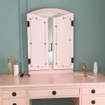 Makeup Vanity Table With Mirror (5)